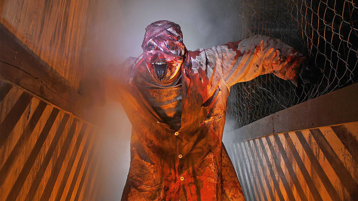 Realm of Terror Haunted House Returns to Round Lake Beach